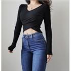 Long-sleeve V-neck Plain Slim-fit Top