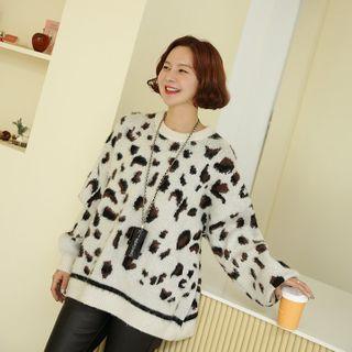 Oversize Leopard Sweater