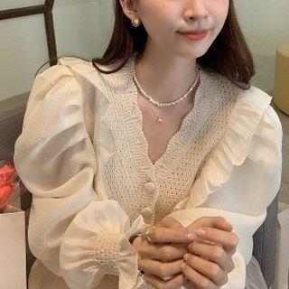 Lantern-sleeve Ruffled Blouse / Midi A-line Skirt