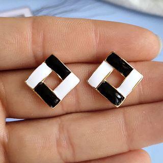 Alloy Contrast Square Earring