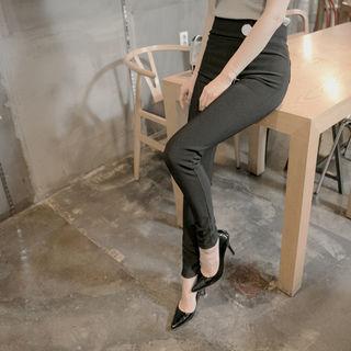 Button-detail Leggings