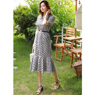 V-neck Ruffle-hem Long Gingham Dress