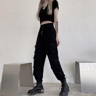 High-waist Cargo Pants / Short-sleeve Cropped T-shirt / Set