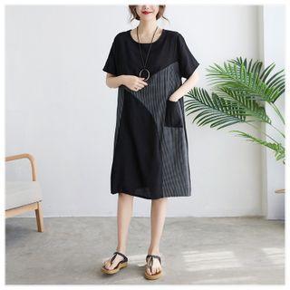 Short-sleeve Color Block A-line Dress Black - One Size