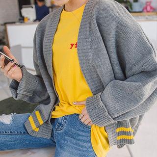 Contrast-trim Distressed Cardigan