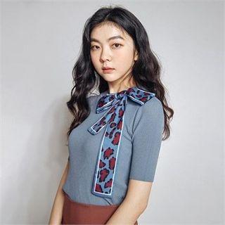 Leopard Scarf Set Short-sleeve Knit Top