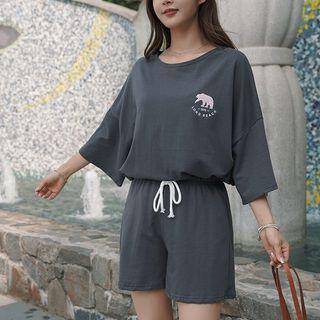 Set: Embroidered Oversized T-shirt + Shorts