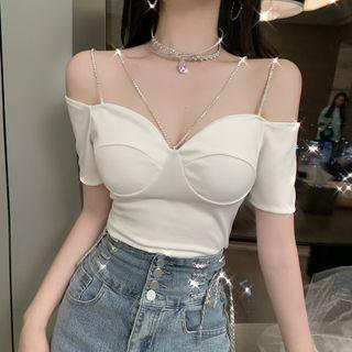 Short-sleeve Cold-shoulder Top / Denim Shorts