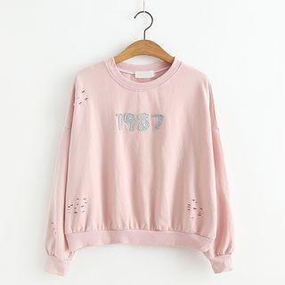 Number Applique Ripped Pullover