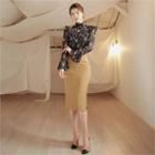 Slit-side Midi H-line Skirt