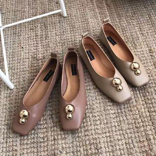 Square-toe Metal-accent Flats