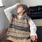 V-neck Patterned Sweater Vest / Long-sleeve T-shirt