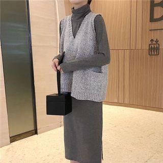 Long-sleeve Turtleneck Midi Dress / V-neck Knit Vest
