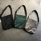 Zip-up Tote Bag