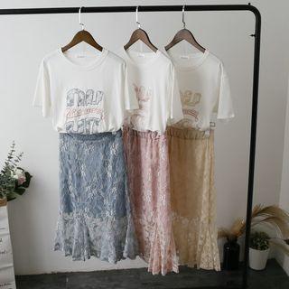 Set: Embroidered Short-sleeve T-shirt + Lace Midi Skirt