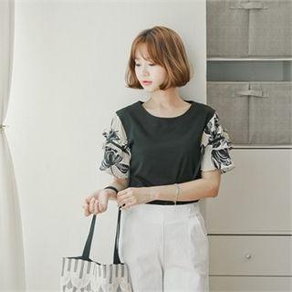 Patterned-sleeve Button-back Top