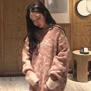 Oversized Printed Sweater