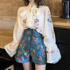 Flower Embroidered Blouse / Flower Print High-waist Shorts