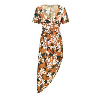 Set: Floral Print Short-sleeve Top + Asymmetrical H-line Skirt