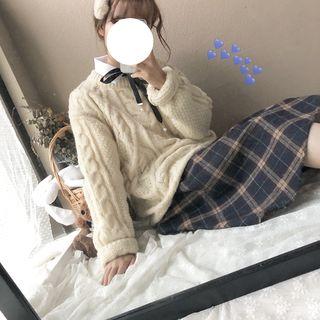 Long Sleeve Lace-up Blouse / Plaid A-line Skirt