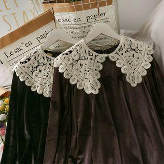 Lace-collar Loose-fit Velvet Top