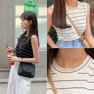 Sleeveless Lettuce-edge Stripe Top