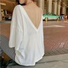 Open Back Elbow-sleeve T-shirt / Striped Wide-leg Pants