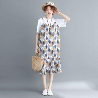 Set: Short-sleeve T-shirt + Spaghetti Strap Leaf Print Midi Dress
