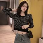 Patterned Crewneck Cropped Knit Top