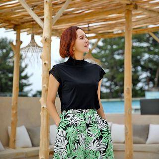 Cap-sleeve Mockneck Top