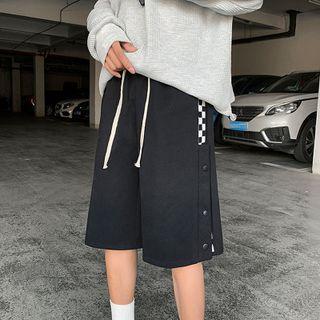 Checkered Trim Wide Leg Shorts