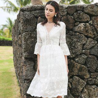 V-neck Lace-up 3/4-sleeve A-line Dress