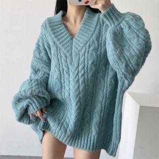 Long Sleeve V-neck Oversized Cable-knit Sweater