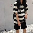 Elbow-sleeve Color Block T-shirt Black - One Size