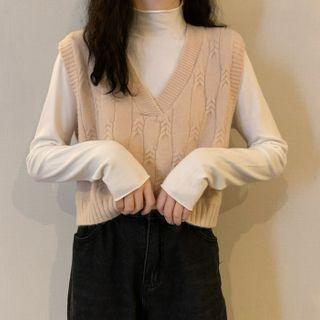 Long-sleeve Mock-neck Top / Sweater Vest