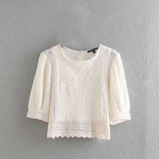 Short-sleeve Embroidered Cropped Blouse