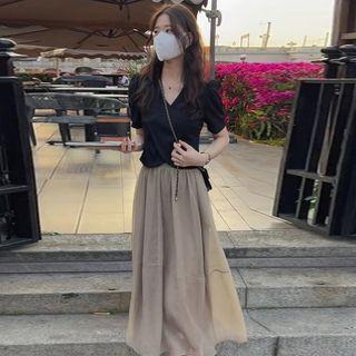 Puff-sleeve V-neck Top / Maxi A-line Skirt / Set