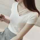 Short-sleeve Strappy V-neck T-shirt