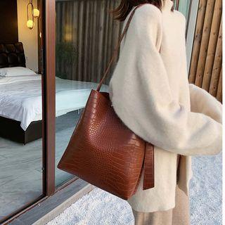 Set: Faux Croc Grain Crossbody Tote Bag + Pouch