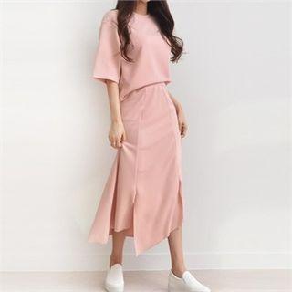 Set: Relaxed-fit Elbow-sleeve Top + Pintuck Midi Skirt