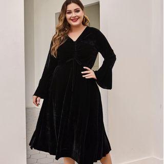 Plus Size Long-sleeve Velvet Midi Dress