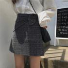 Bow-accent Slim-fit Skirt
