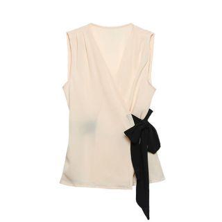 Sleeveless Two-tone Asymmetrical Tie-front Top