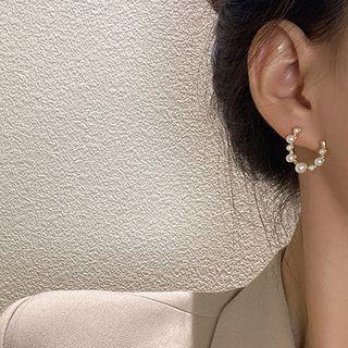 Faux Pearl Horseshoe Earring A225 - 1 Pair - Gold & White - One Size