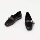 Square-toe Grommet Buckle Loafers