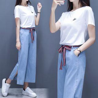 Set: Short-sleeve T-shirt + Wide-leg Jeans