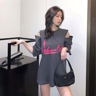 Cold-shoulder Lettering T-shirt Charcoal Gray - One Size