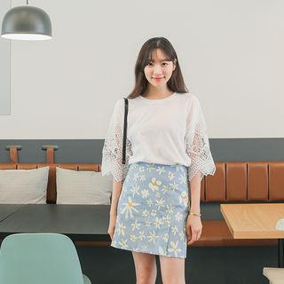 Flower Pattern Mini Skirt