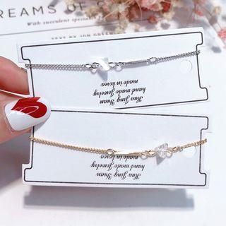 Twisted Bar Rhinestone Bracelet