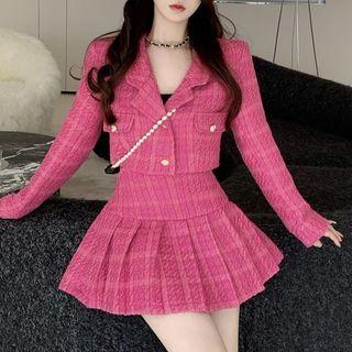 Cropped Tweed Jacket / Pleated Skirt